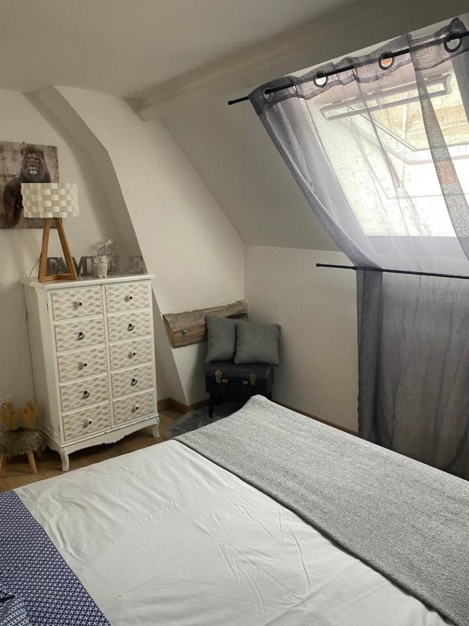 Appartement Contemporain Dange-Saint-Romain 外观 照片